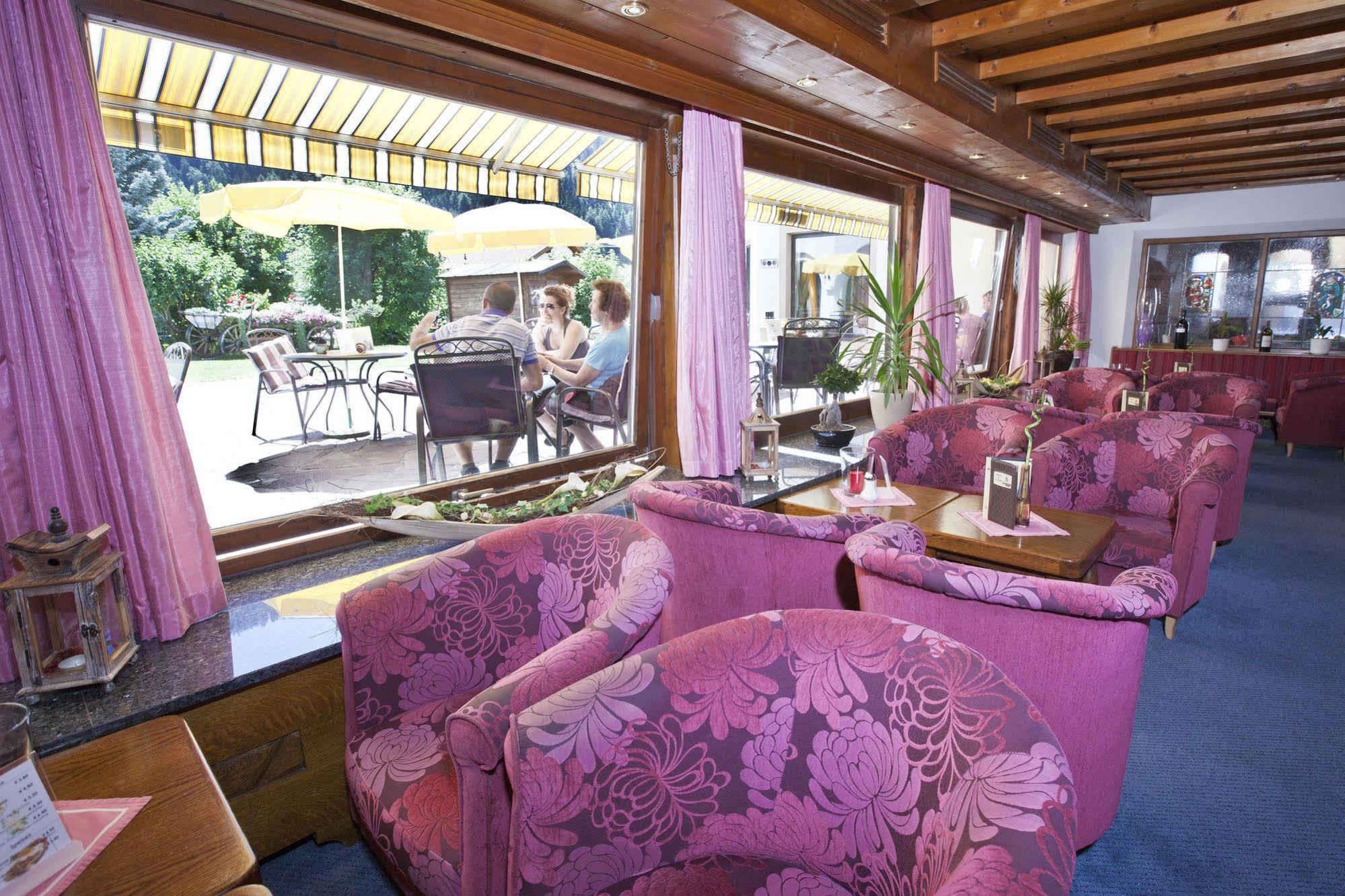 Beauty & Wellness Tirolerhof Hotel 4*
