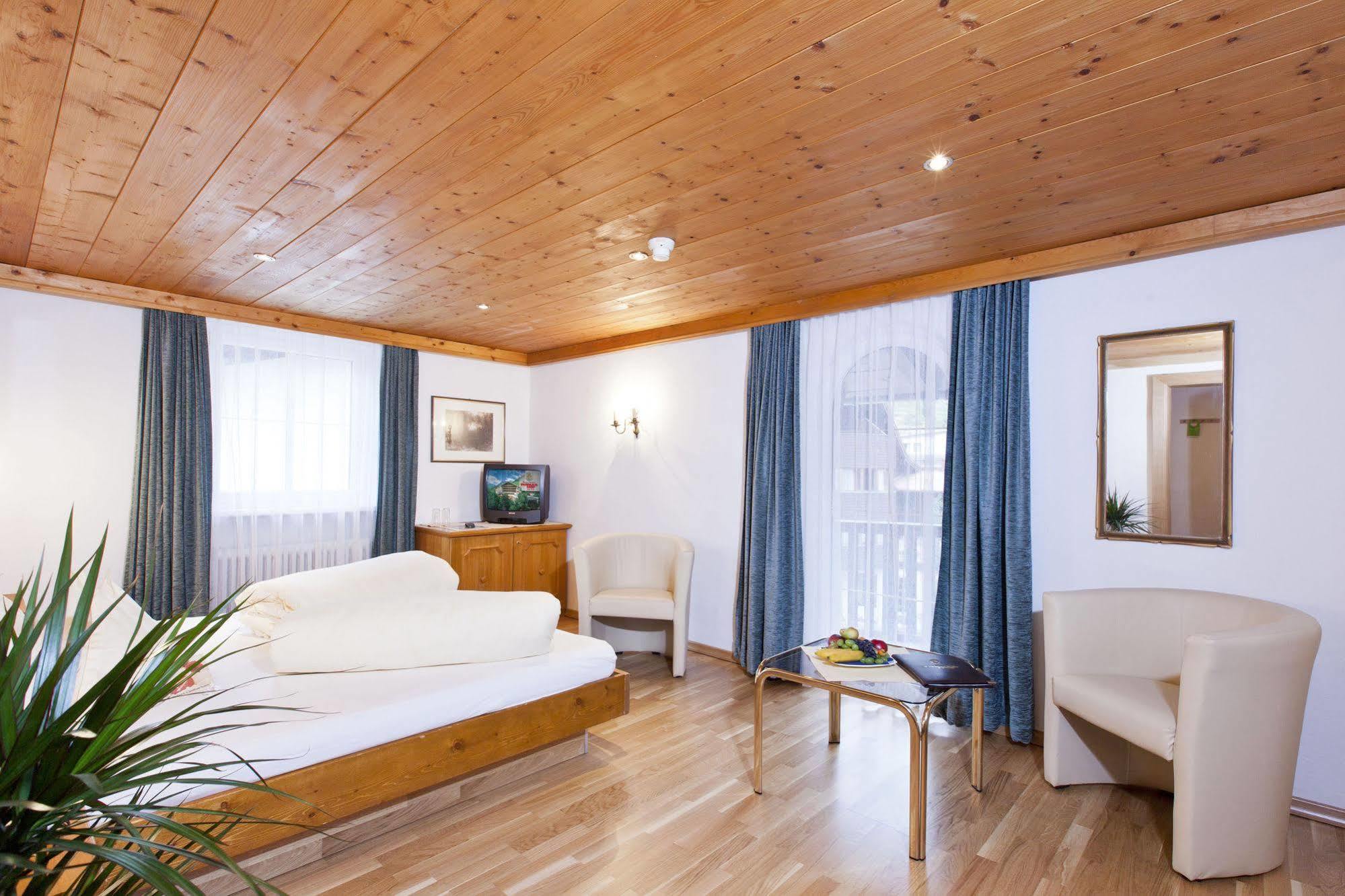 Beauty & Wellness Tirolerhof Hotel 4*